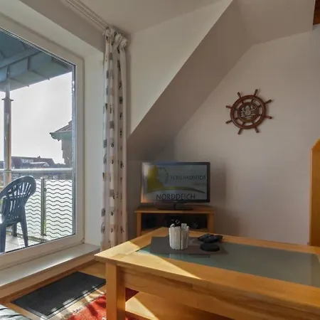 Ferienwohnung-noerddiek-strandnaehe-meerblick